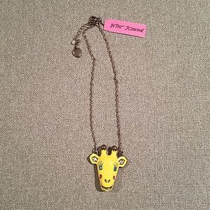 Betsy Johnson NWT giraffe necklace